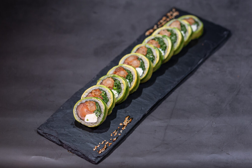 Avocado Rolls - Salmón - Camarón Furay
