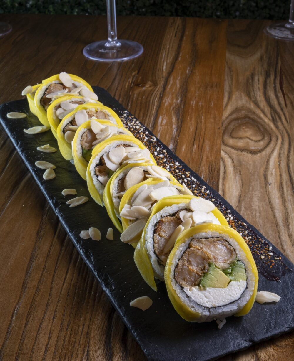 Rolls Especiales - Mango Roll