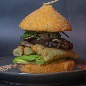Sushi burger - Champiñon salteado & Zucchini Crispy (Opción Veggie & Vegan)